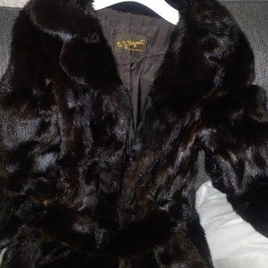 A.J. Ugent Black full-length Fur coat fur belt included size Small / Medium